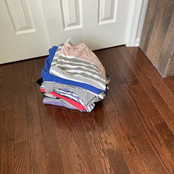 Sold Sold sold sold. Do not buy. It will not let me delete or mark as sold. - Picture 9 of 9